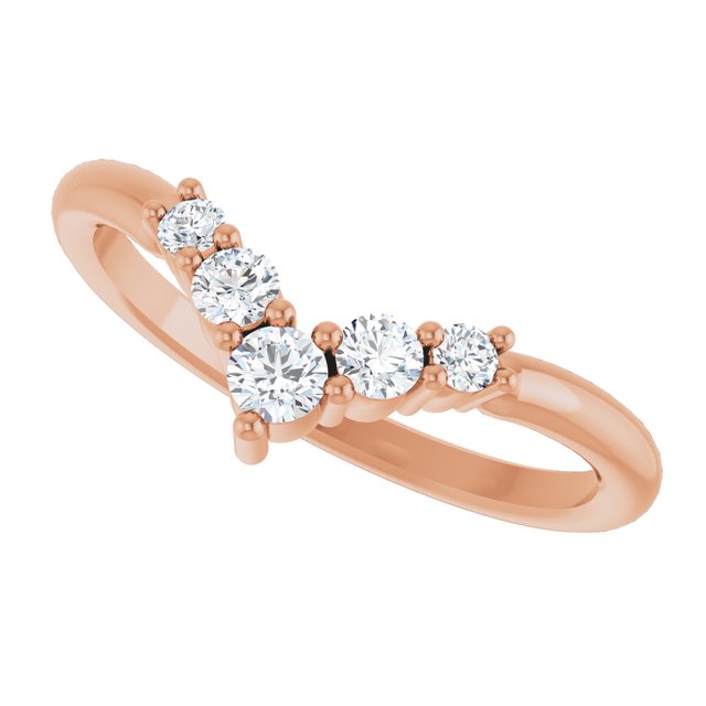 Accented Graduated V Ring