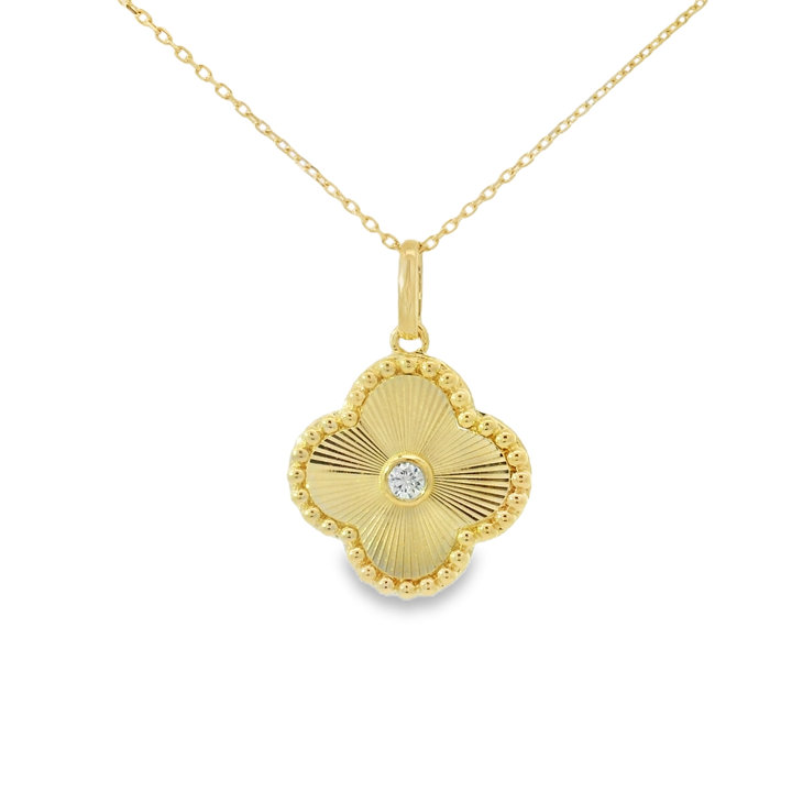 10KY Faceted Clover Pendant Diamond Necklace
