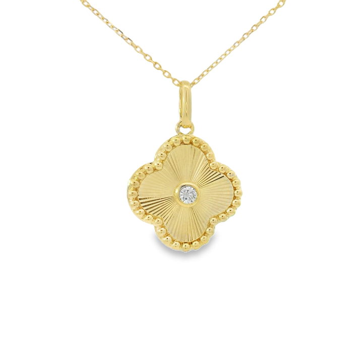 10KY Faceted Clover Pendant Diamond Necklace