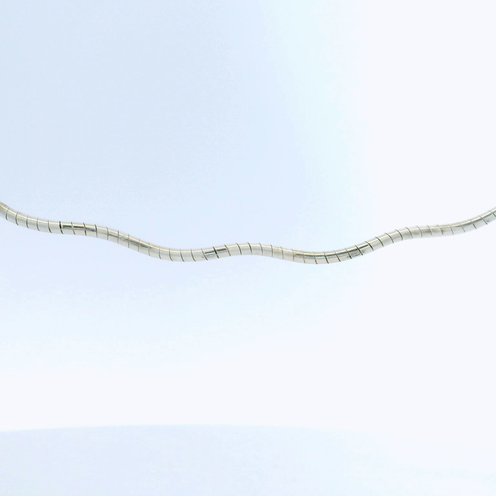 Retro Wave Sterling Silver Necklace