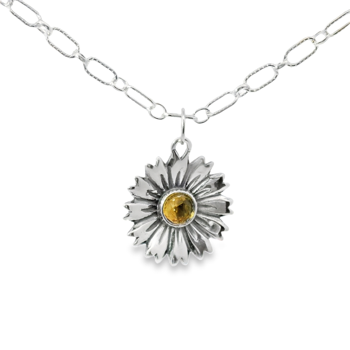 Elegant Silver Flower Necklace