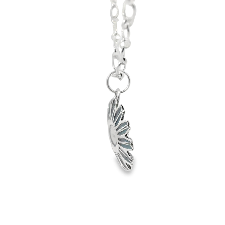 Elegant Silver Flower Necklace