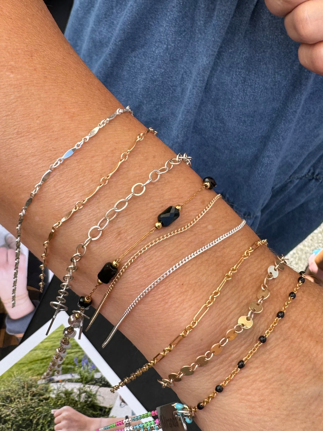 Permanent jewelry service