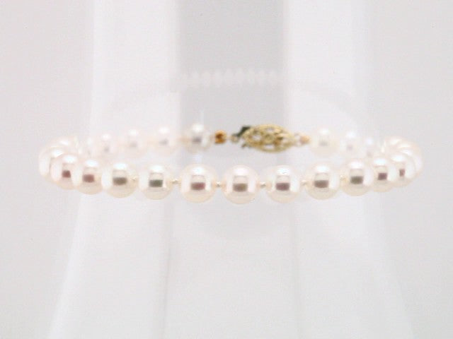 Pearl Necklace or Bracelet