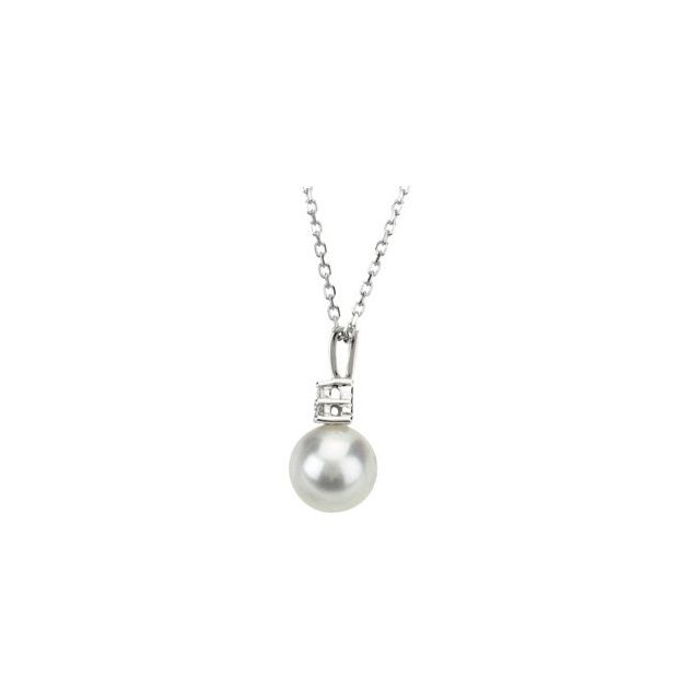 Accented Pearl Necklace