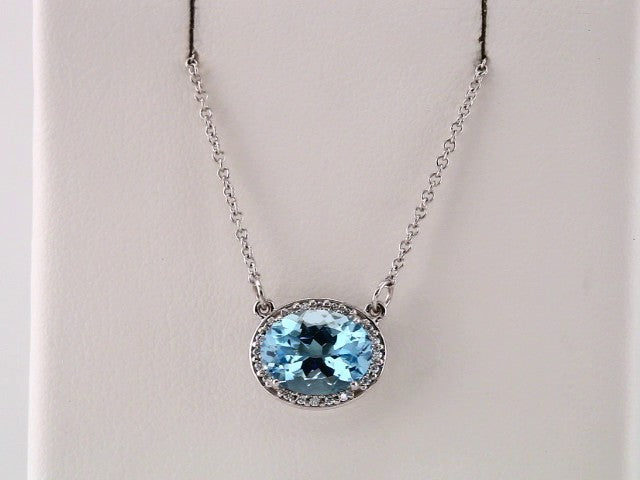 Halo-Style Necklace