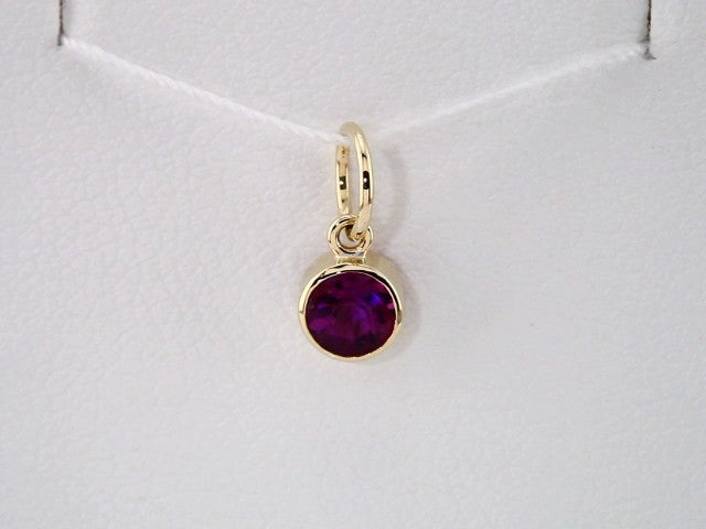 Posh Mommy? Imitation Birthstone Charm