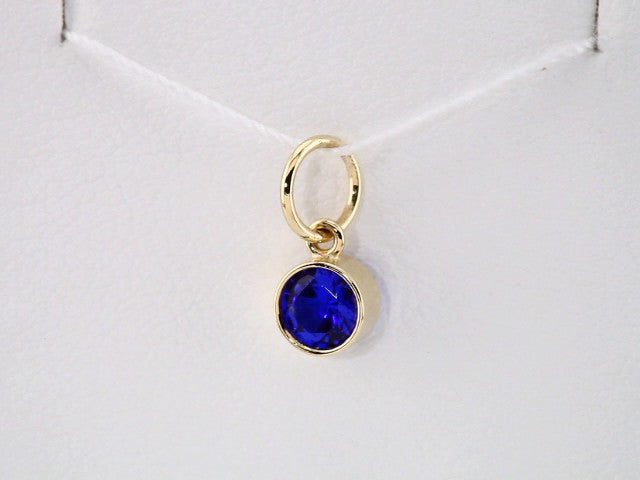 Posh Mommy? Imitation Birthstone Charm