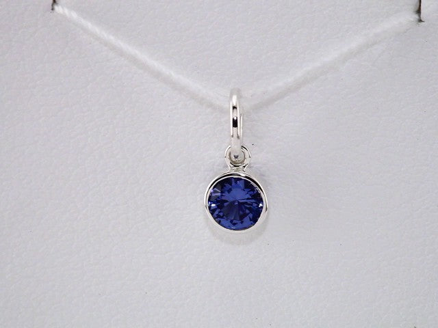 Posh Mommy? Imitation Birthstone Charm